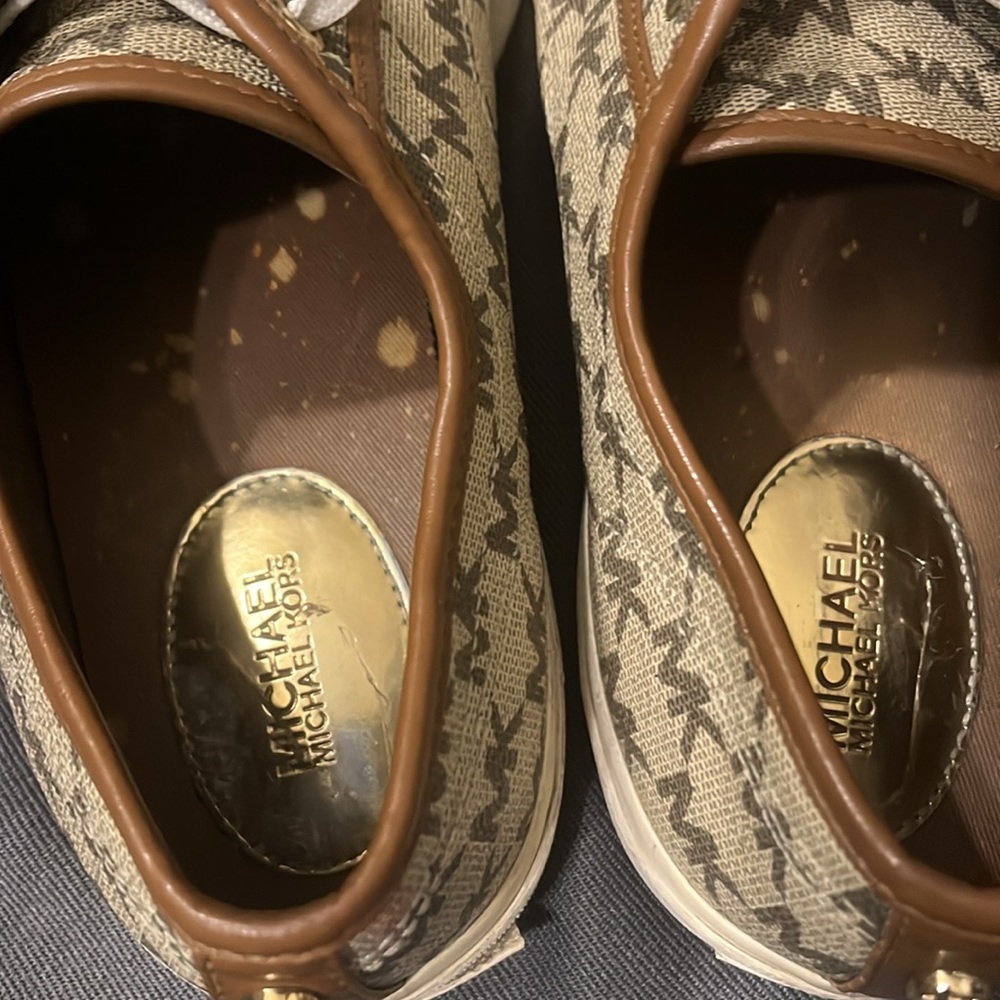 Michael Kors Shoes Size 8.5 - Picture 5 of 6